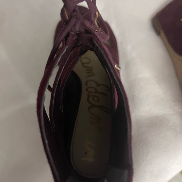 Well loved for Sam Edelman tiny wedge sandal - Picture 6 of 7